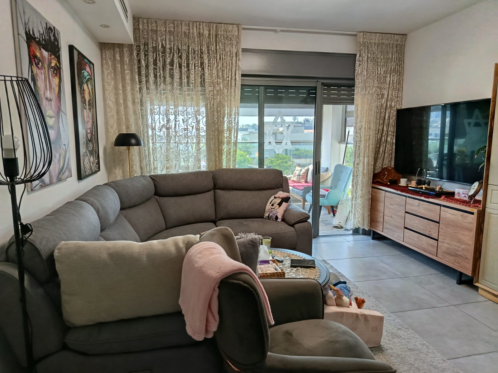 d57efb5a-7be9-4b29-8baf-dcc5db3e7c90